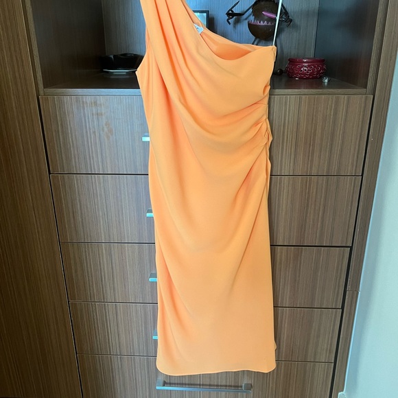 NWT Trina Turk one shoulder cocktail dress. - Picture 2 of 6